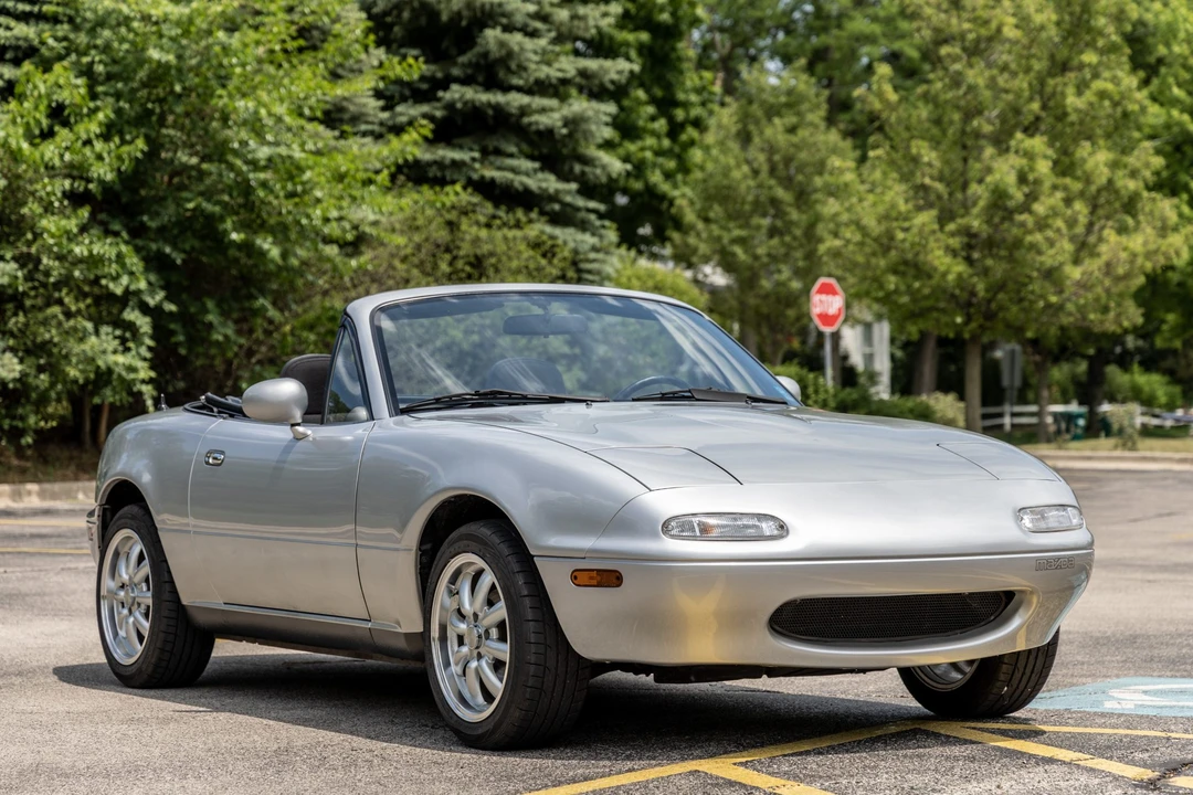 1990 Mazda NA MX-5 Miata - Image 9 of 31