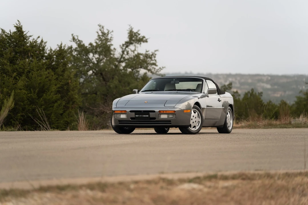 1990 Porsche 944 S2 - Image 7 of 31