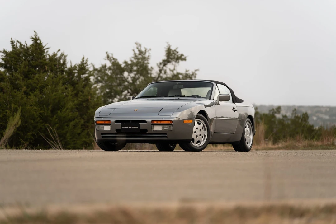 1990 Porsche 944 S2 - Image 8 of 31