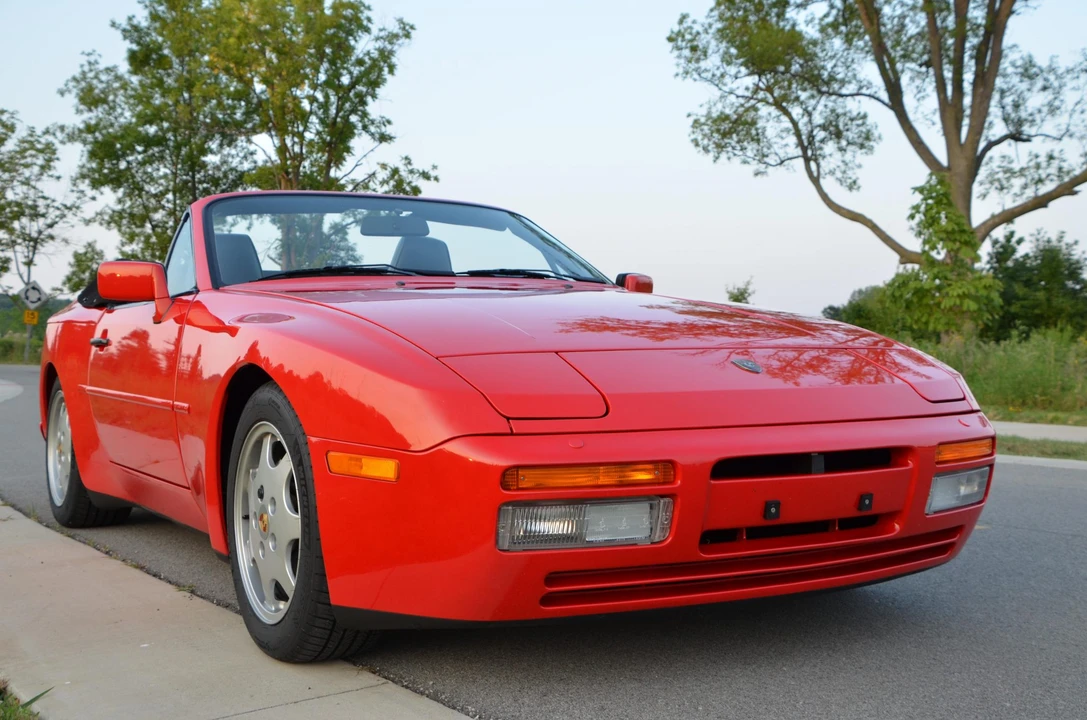 1990 Porsche 944 S2 - Image 11 of 31