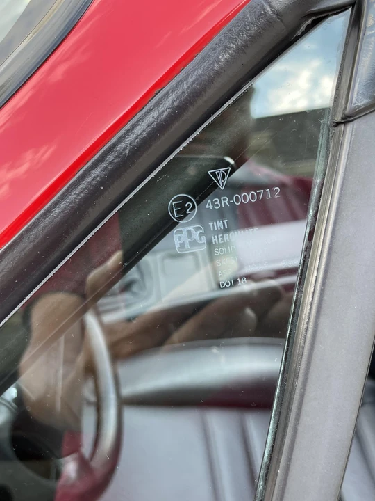 1990 Porsche 944 S2 - Image 17 of 31