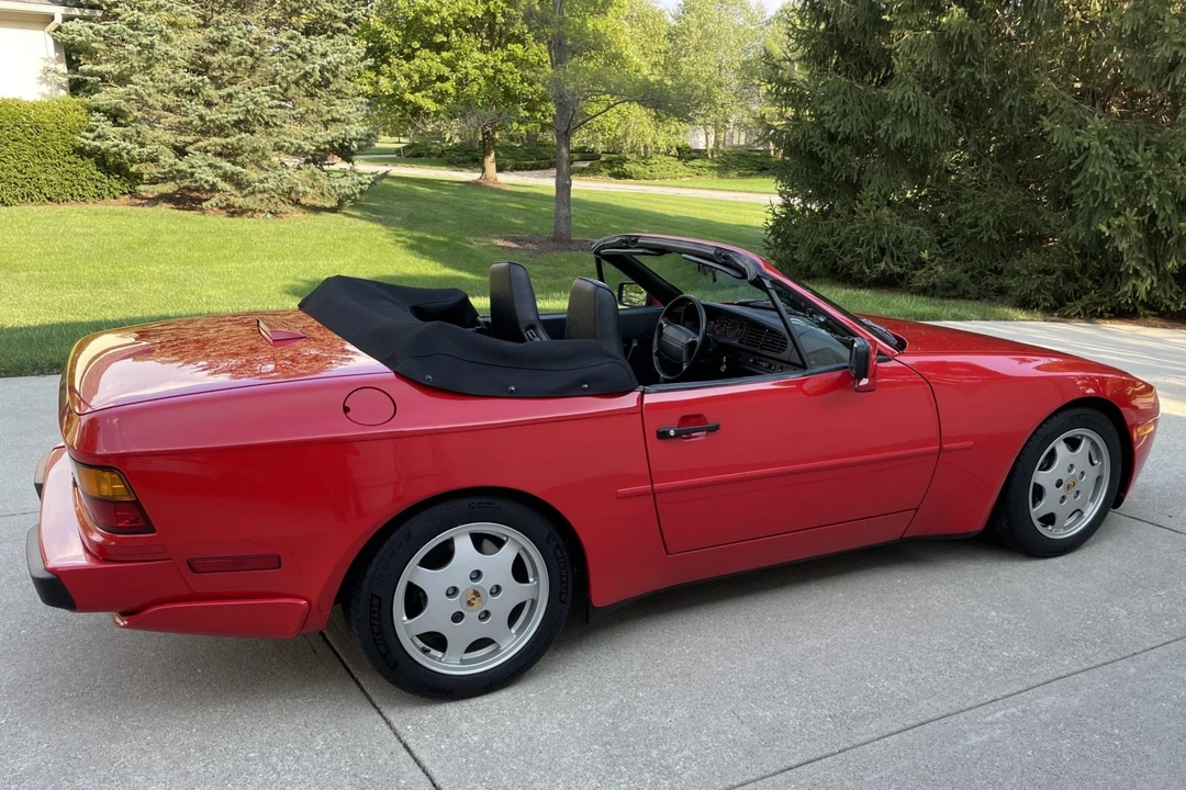 1990 Porsche 944 S2 - Image 10 of 31