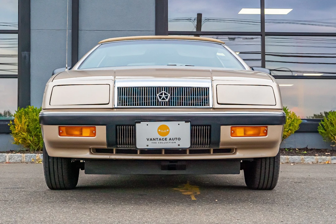 1992 Chrysler LeBaron - Image 16 of 31