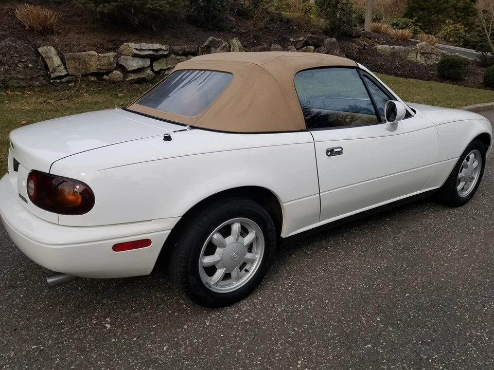 1993 Mazda NA MX-5 Miata - Image 19 of 31