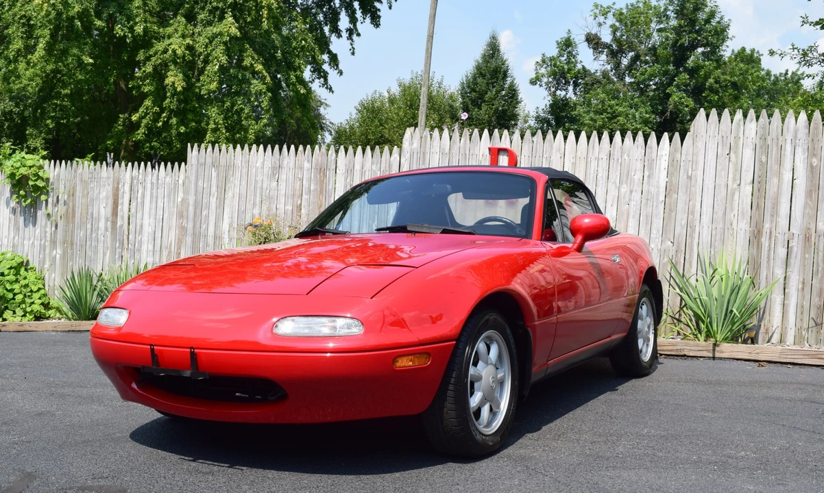 1993 Mazda NA MX-5 Miata - Image 5 of 31