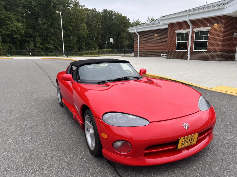 1994 Dodge Viper 1st Gen - Image 16 of 31