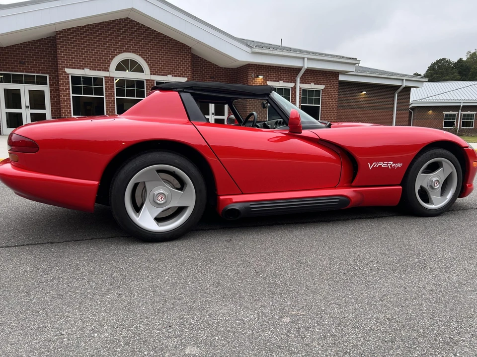1994 Dodge Viper 1st Gen - Image 18 of 31