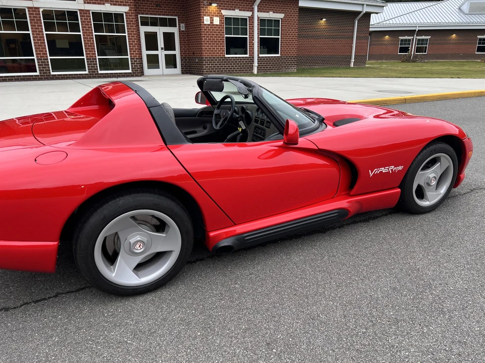 1994 Dodge Viper 1st Gen - Image 5 of 31