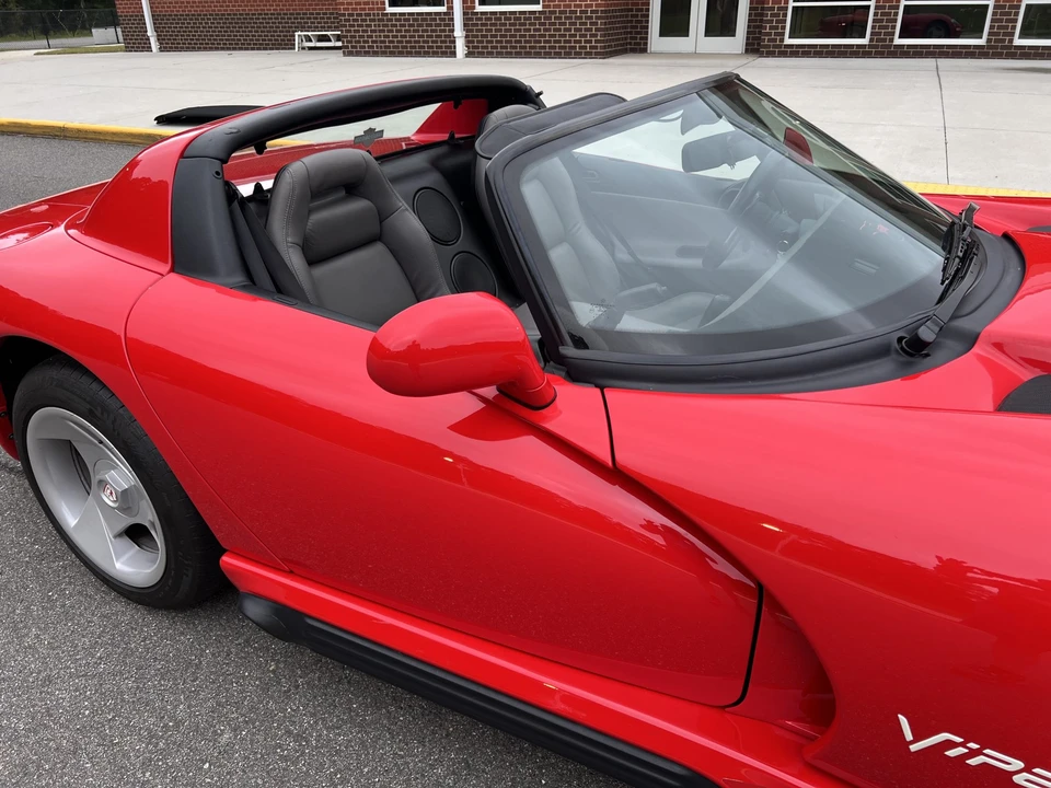 1994 Dodge Viper 1st Gen - Image 20 of 31