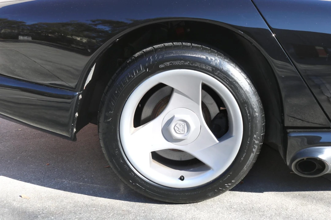 1994 Dodge Viper 1st Gen - Image 20 of 31