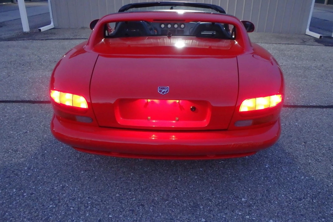 1994 Dodge Viper 1st Gen - Image 14 of 31