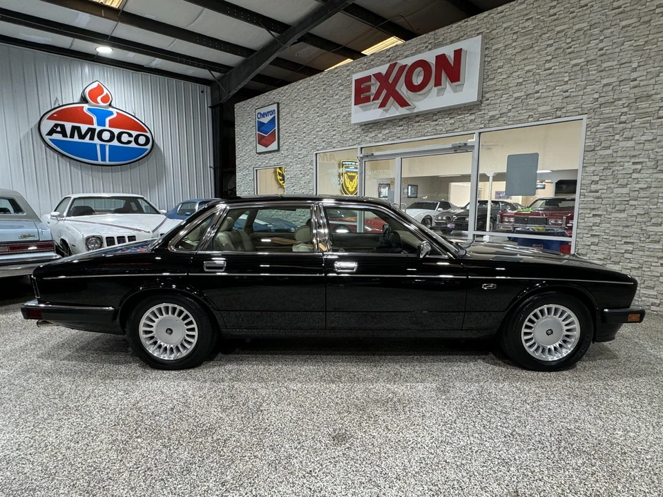 1994 Jaguar XJ40 XJ - Image 5 of 31