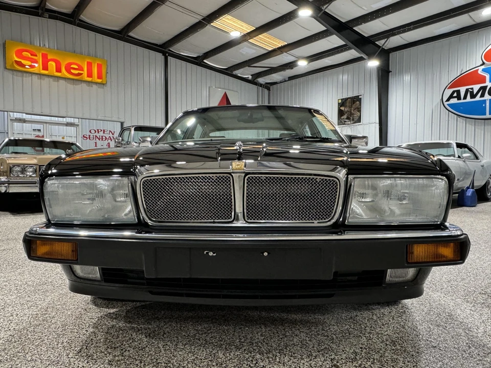 1994 Jaguar XJ40 XJ - Image 17 of 31
