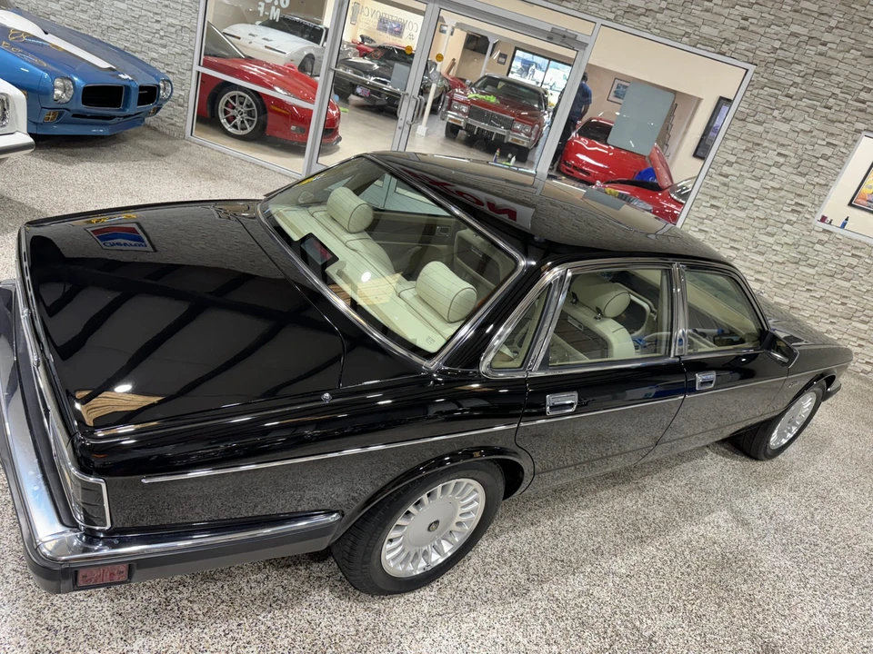 1994 Jaguar XJ40 XJ - Image 12 of 31