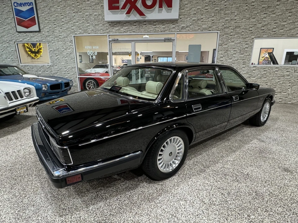 1994 Jaguar XJ40 XJ - Image 7 of 31