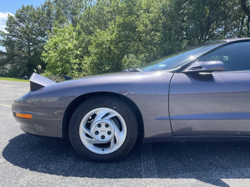1994 Pontiac Firebird 4th Gen - Image 16 of 31
