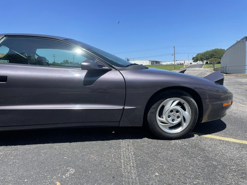 1994 Pontiac Firebird 4th Gen - Image 15 of 31