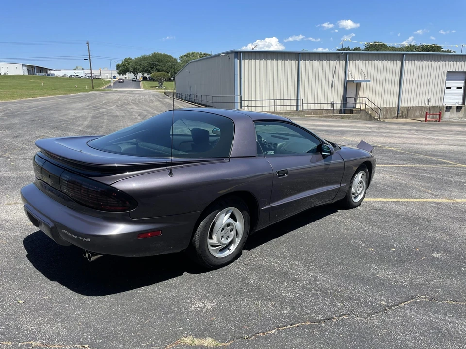 1994 Pontiac Firebird 4th Gen - Image 10 of 31