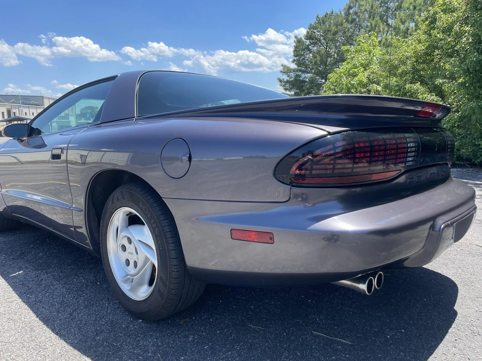 1994 Pontiac Firebird 4th Gen - Image 19 of 31