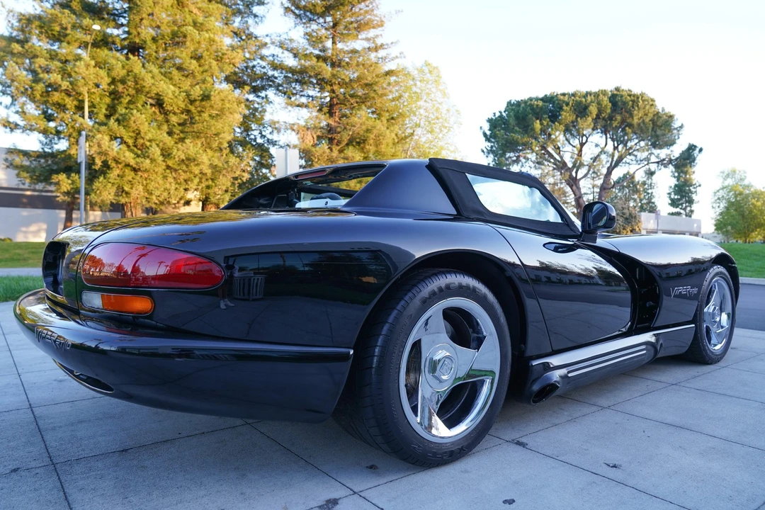 1995 Dodge Viper 1st Gen - Image 11 of 31