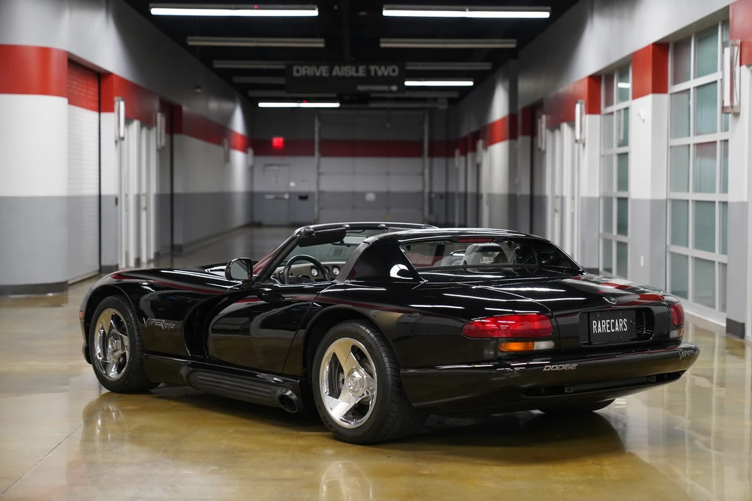 1995 Dodge Viper 1st Gen - Image 24 of 31