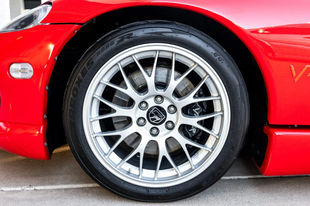 1995 Dodge Viper 1st Gen - Image 30 of 31