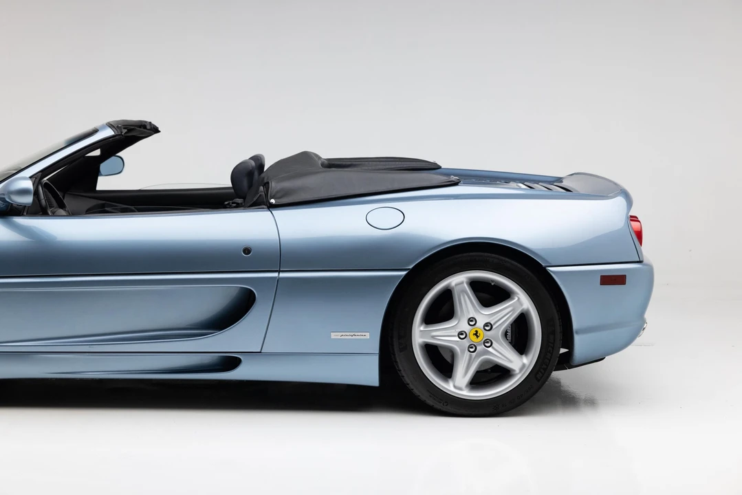 1995 Ferrari F355 Spider - Image 27 of 31