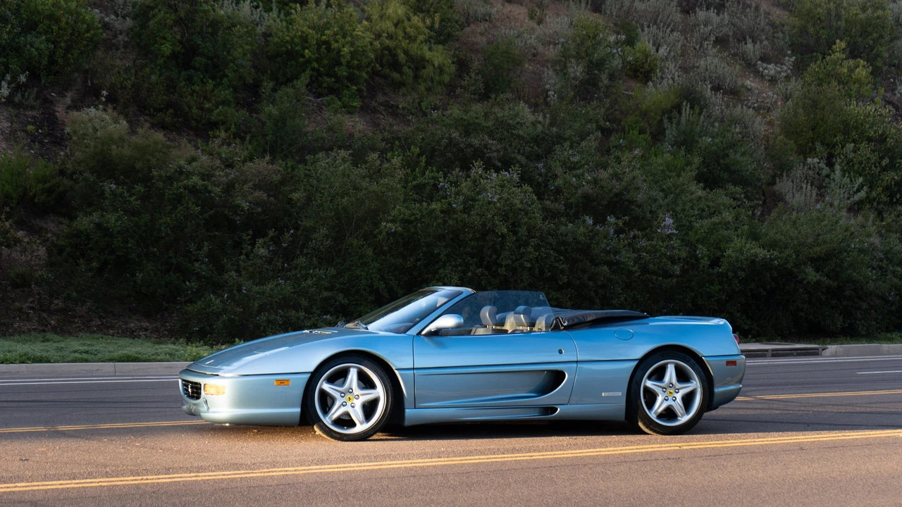 1995 Ferrari F355 Spider - Image 6 of 31