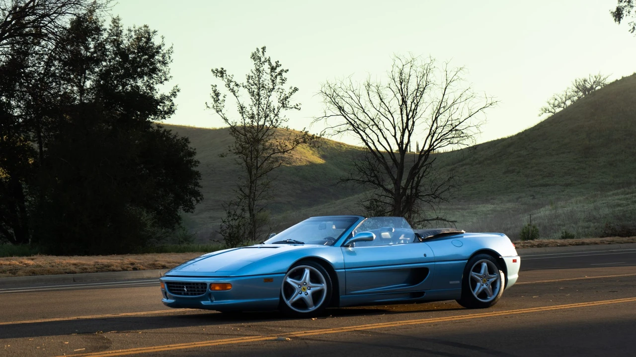 1995 Ferrari F355 Spider - Image 13 of 31