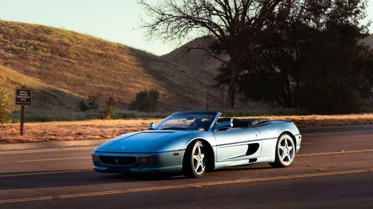 1995 Ferrari F355 Spider - Image 22 of 31