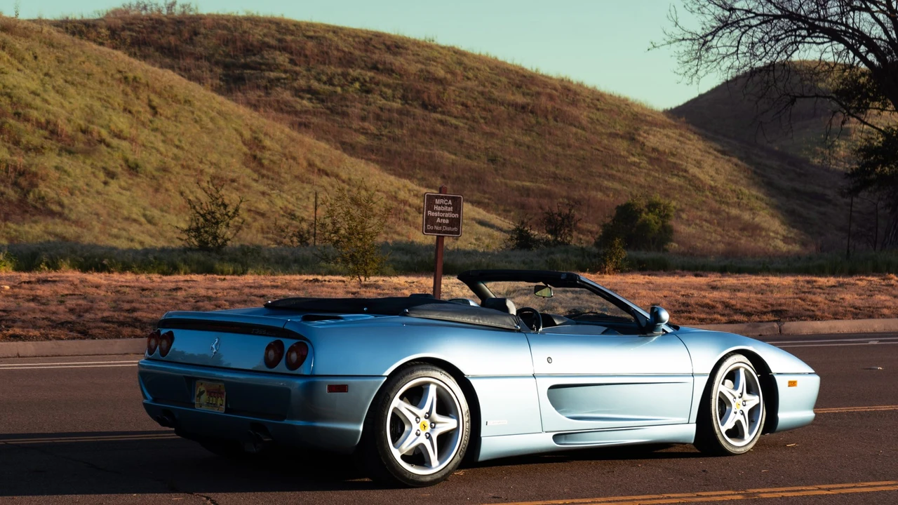 1995 Ferrari F355 Spider - Image 27 of 31
