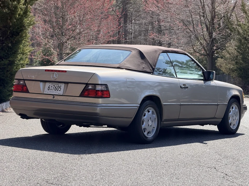 1995 Mercedes-Benz W124 E-Class - Image 30 of 31