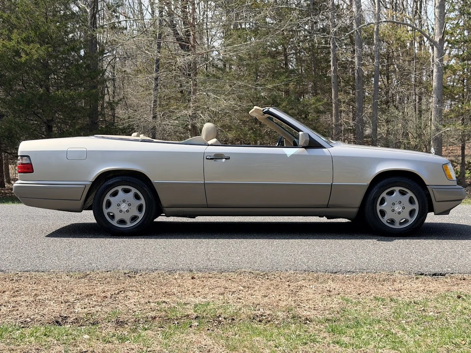 1995 Mercedes-Benz W124 E-Class - Image 11 of 31