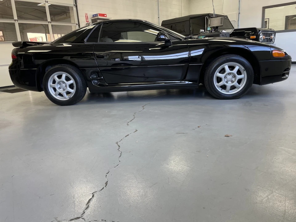 1995 Mitsubishi 3000GT Series 2 - Image 11 of 31