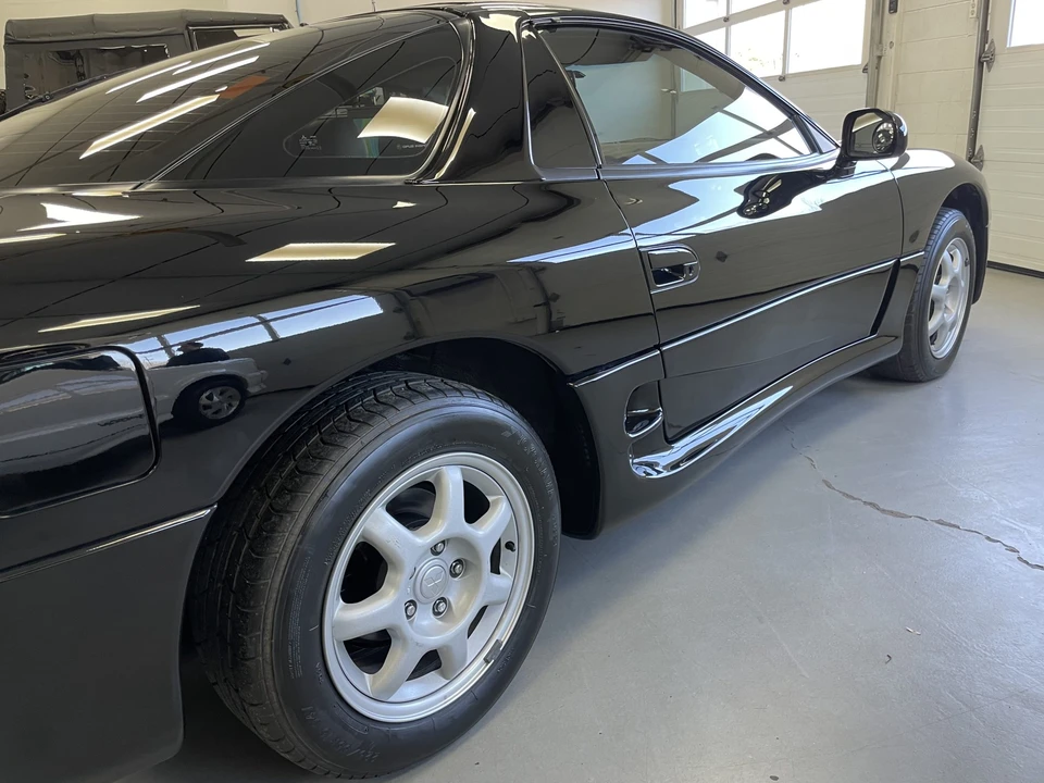 1995 Mitsubishi 3000GT Series 2 - Image 18 of 31
