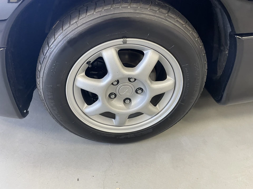 1995 Mitsubishi 3000GT Series 2 - Image 28 of 31
