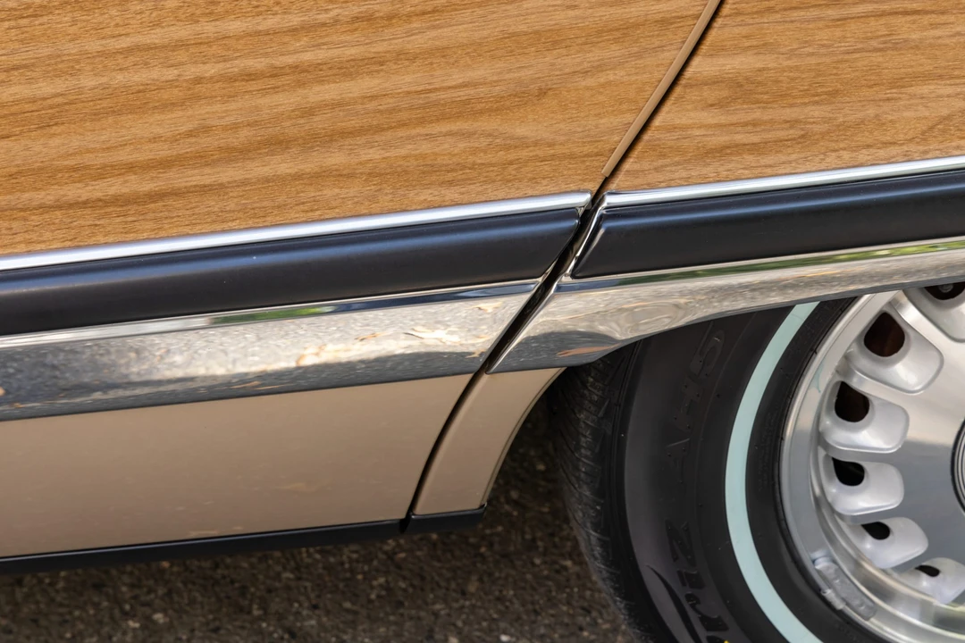 1996 Buick Roadmaster - Image 24 of 31