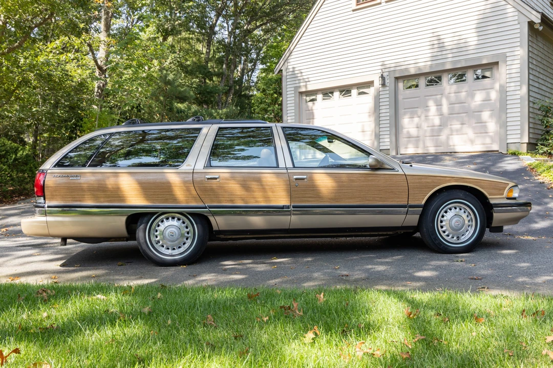1996 Buick Roadmaster - Image 5 of 31