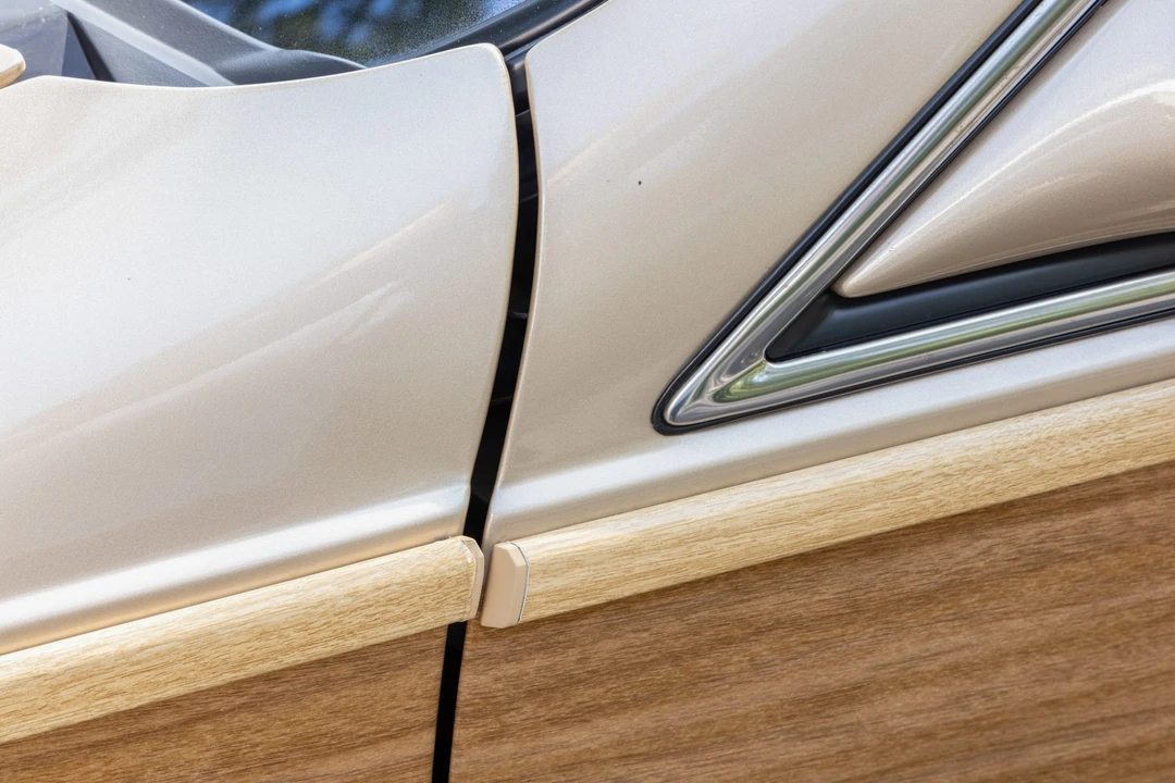 1996 Buick Roadmaster - Image 28 of 31
