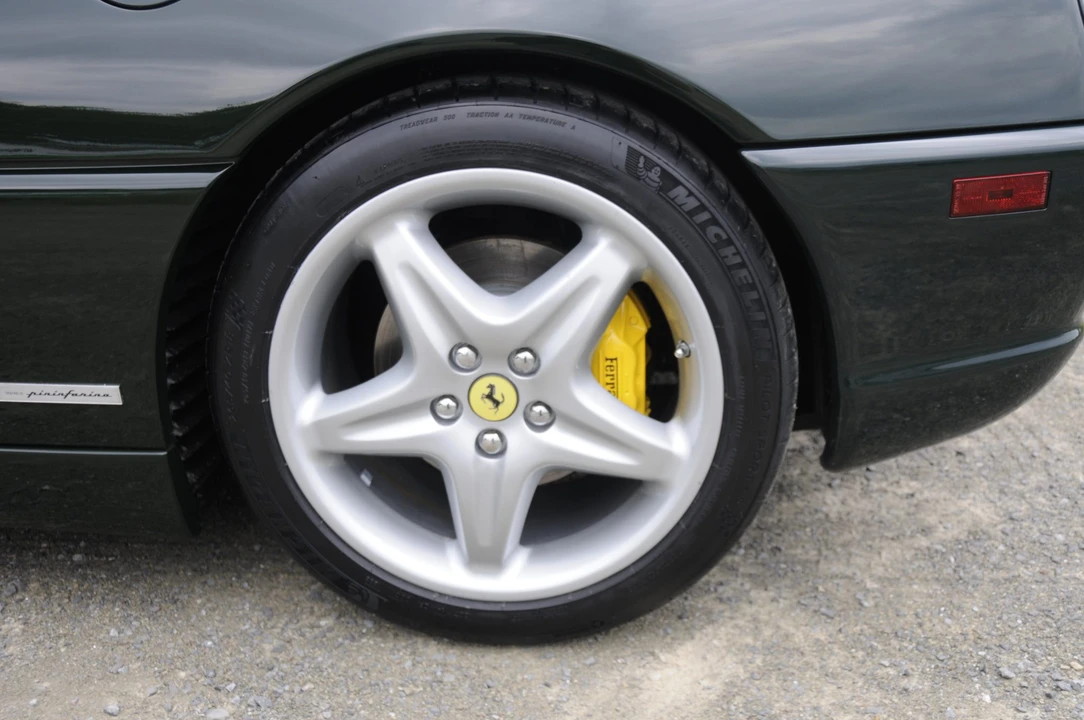 1996 Ferrari F355 Spider - Image 24 of 31
