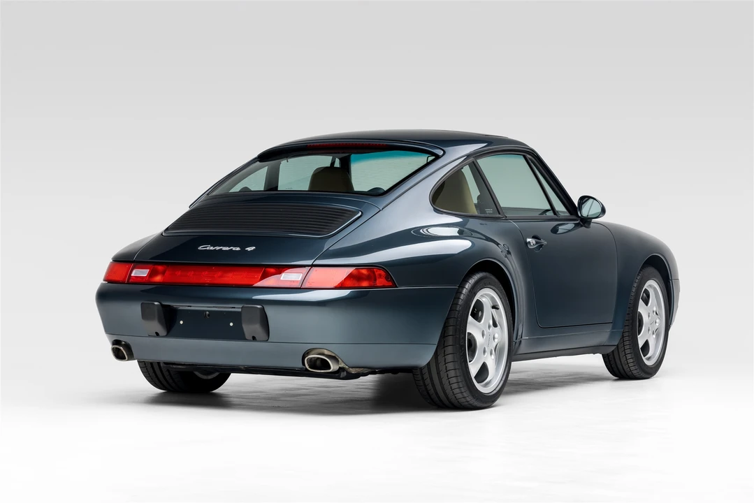 1996 Porsche 993 Carrera - Image 10 of 31