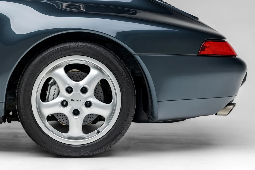1996 Porsche 993 Carrera - Image 27 of 31