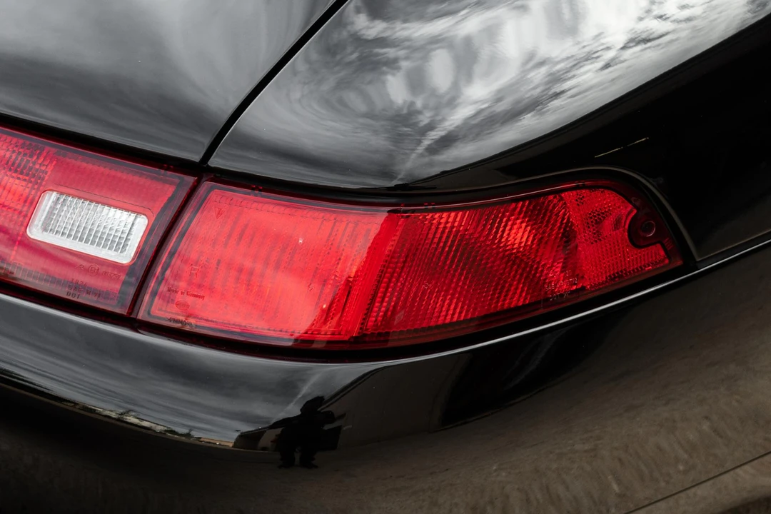1996 Porsche 993 Carrera - Image 25 of 31