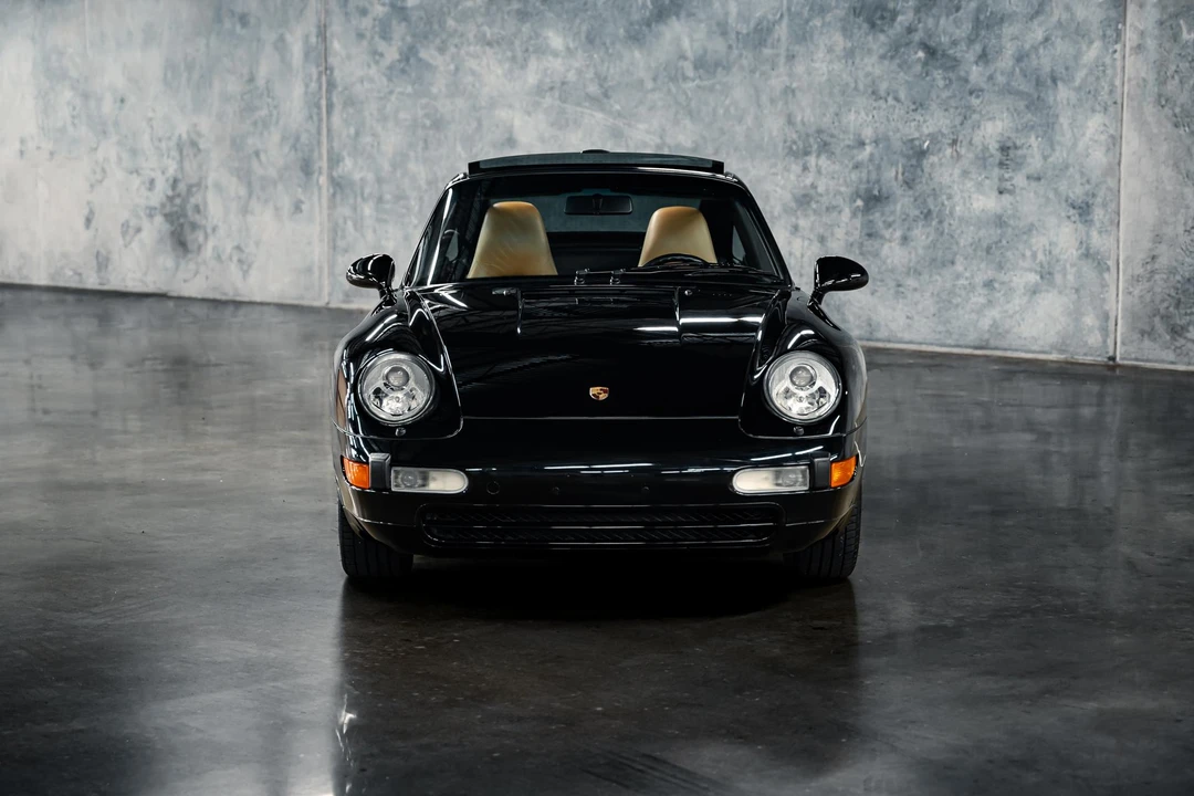 1996 Porsche 993 Carrera - Image 16 of 31