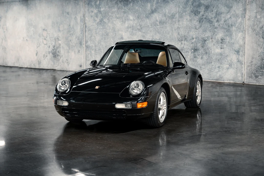 1996 Porsche 993 Carrera - Image 8 of 31