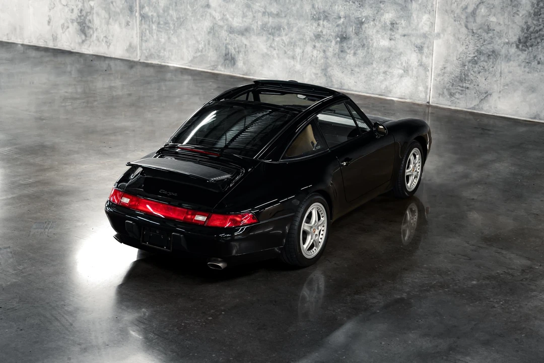 1996 Porsche 993 Carrera - Image 12 of 31