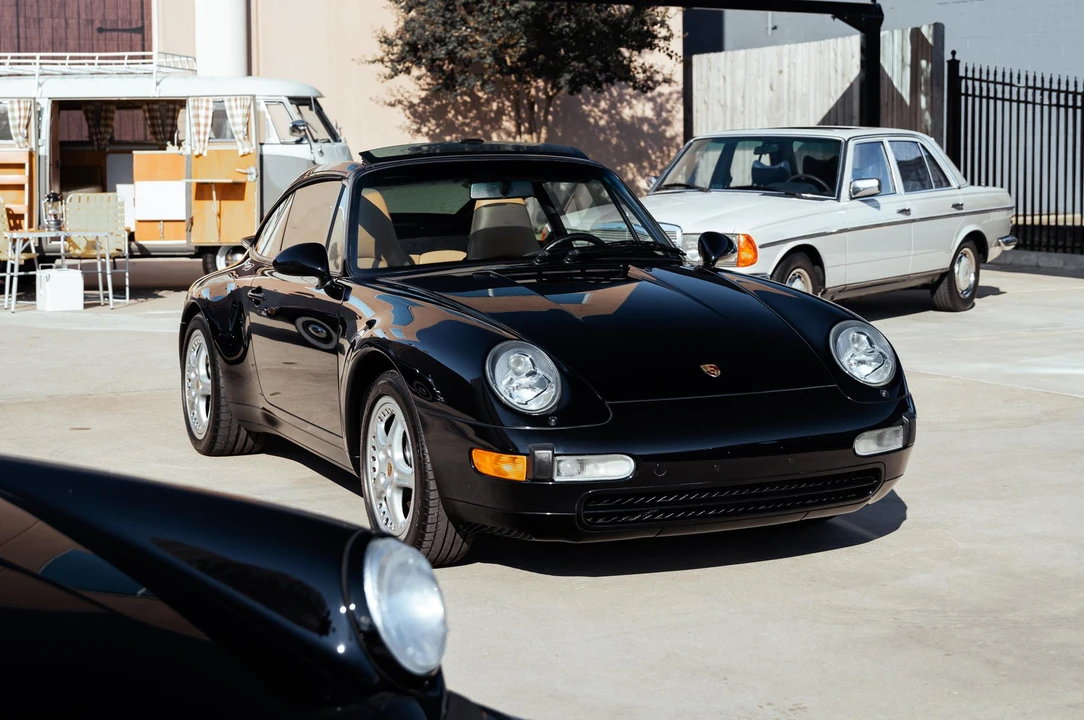 1996 Porsche 993 Carrera - Image 3 of 31