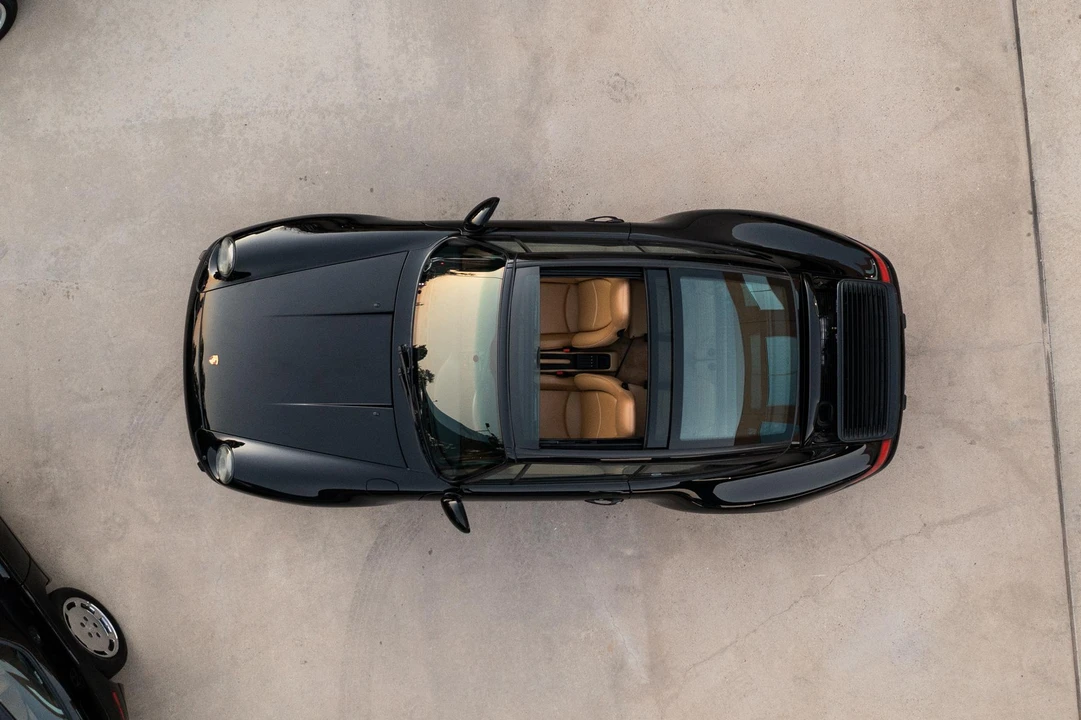 1996 Porsche 993 Carrera - Image 4 of 31