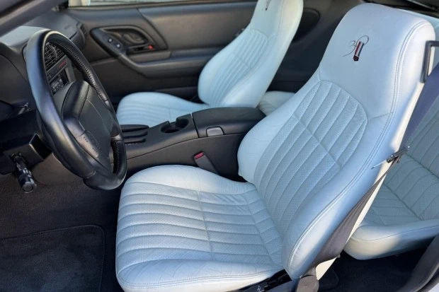 1997 Chevrolet Camaro SS 4th Gen - Image 4 of 7