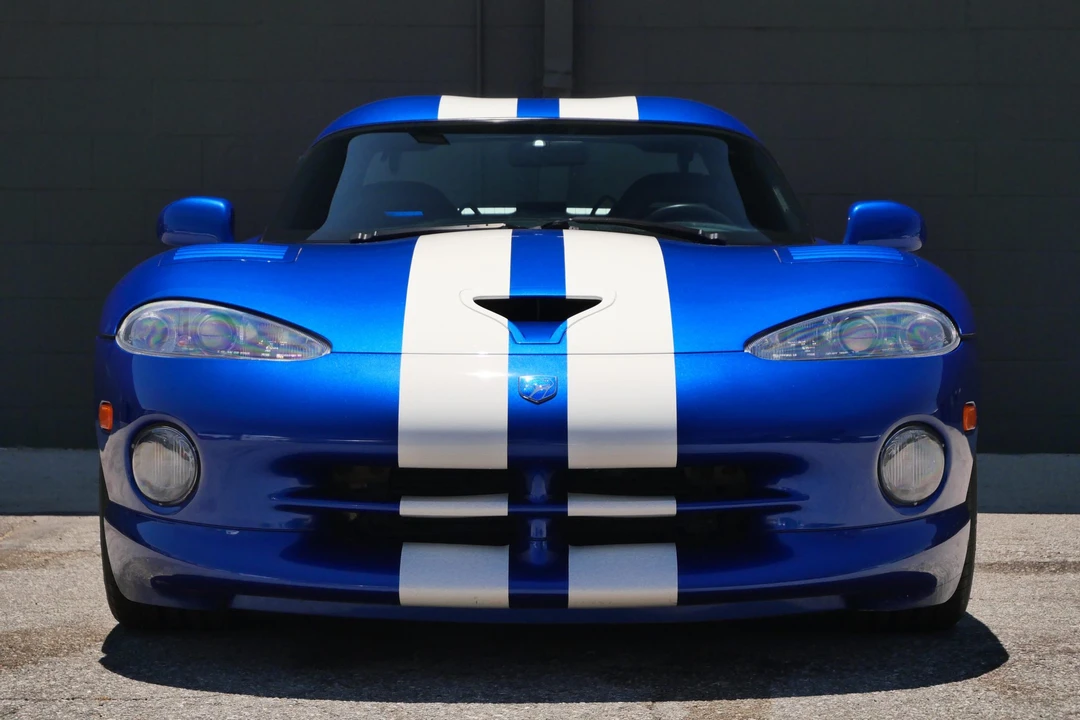 1997 Dodge Viper GTS 2nd Gen - Image 19 of 31